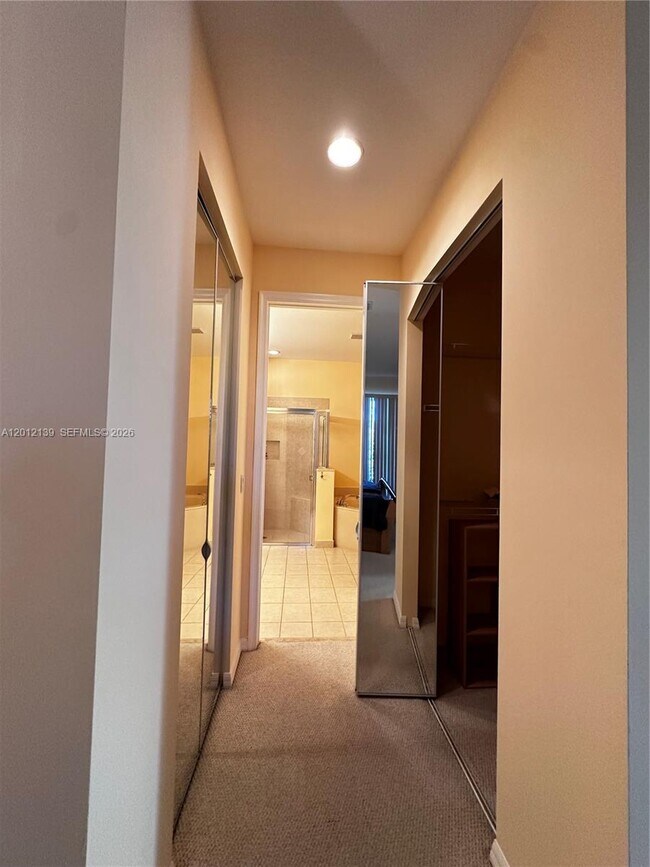 606 Mariner Bay Blvd