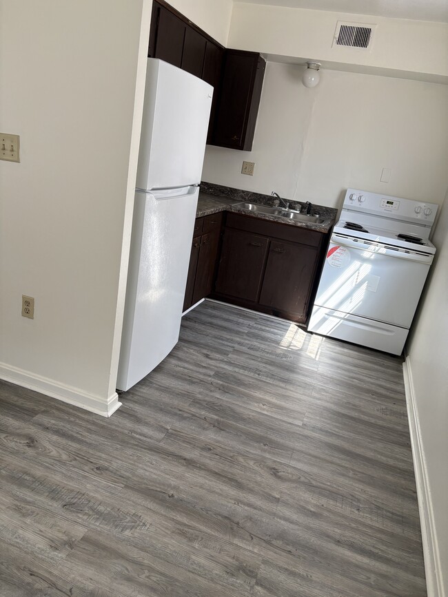 Photo - 1707 Lafayette Dr Unit Lafayette Drive