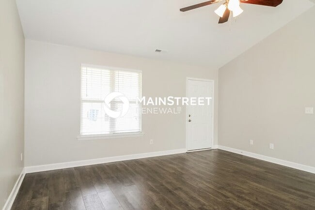 Photo - 3 Bedroom Pet-Friendly Home in Winston-Salem, NC with Main Street Renewal