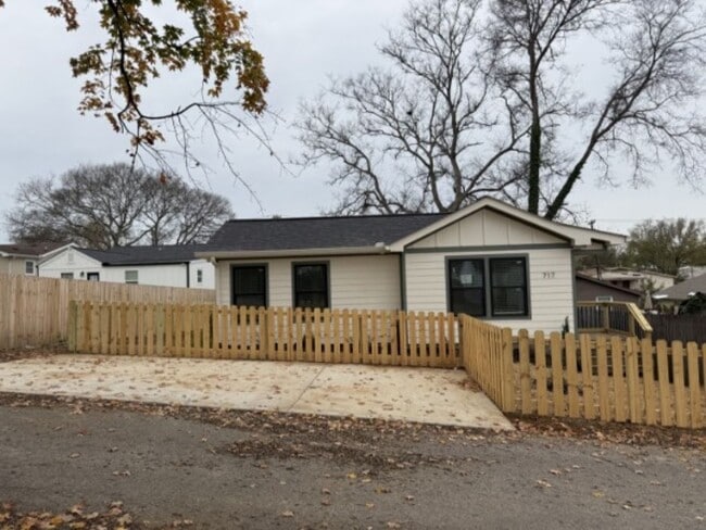 Newly Constructed Home in Nashville - Newly Constructed Home in Nashville