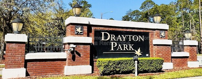 Photo - 8498 Climbing Ivy Trail S