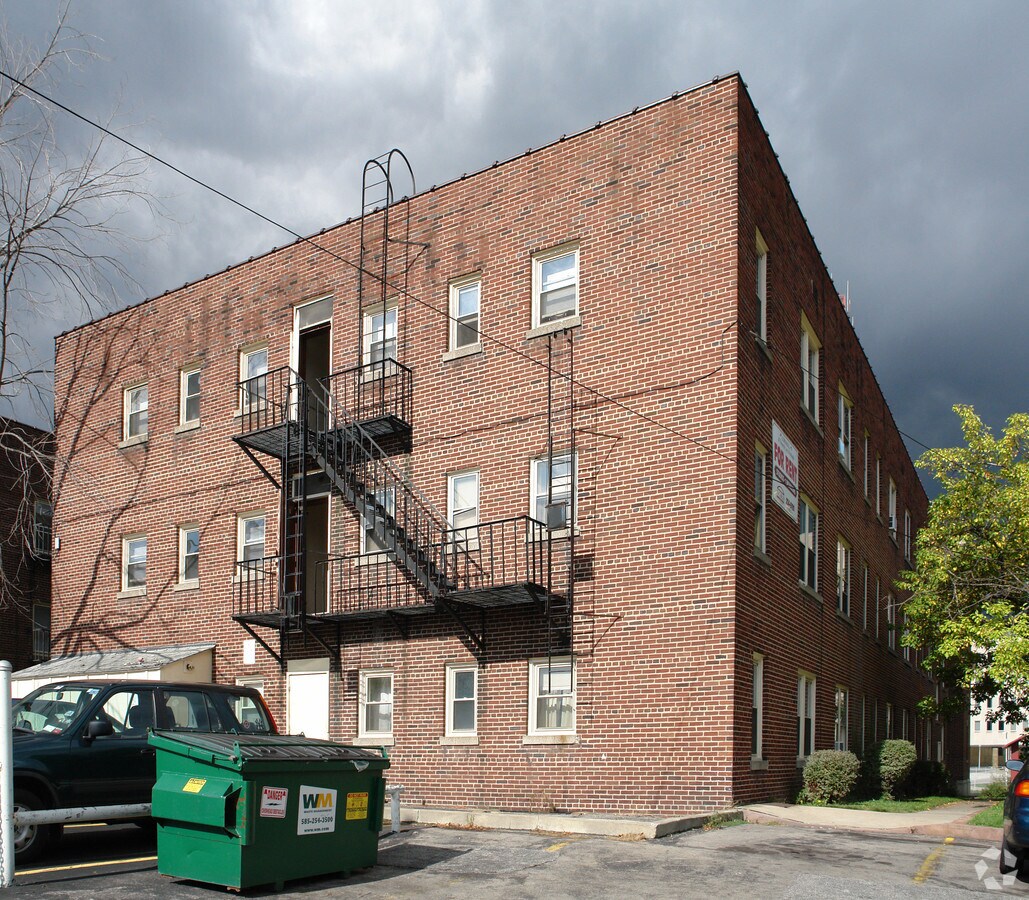 Photo - 47 Troup St