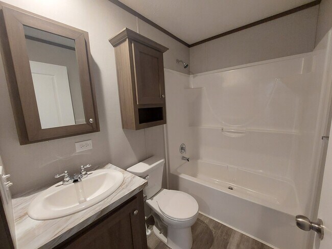 Photo - 105 Delta Dawn Dr