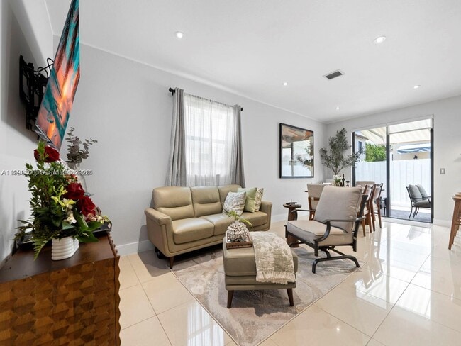 Photo - 8781 NW 98th Ct