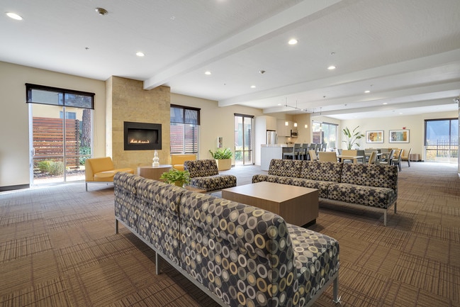 Americana Apartments