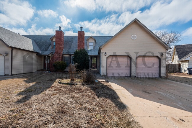Photo - 1417 S Goebel Cir