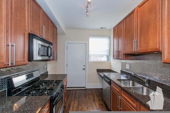 Photo - 3453 N Wolcott Ave Condo Unit 3449-2