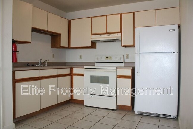Photo - 208 W Palmer Lake Dr