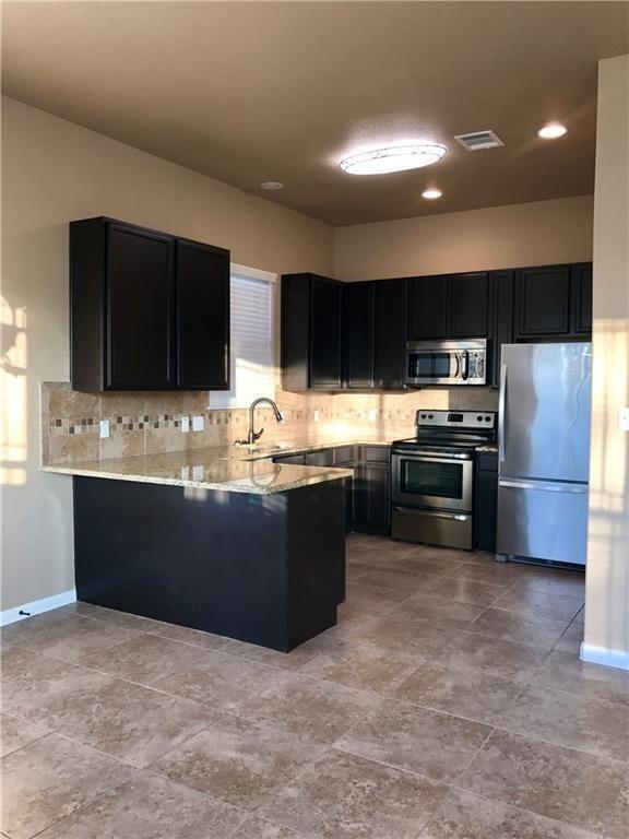 Photo - 106 Pahala Ct