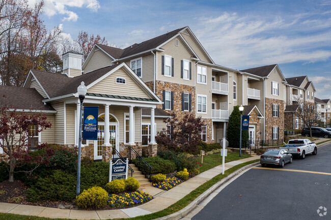 Islands of Fox Chase - Islands of Fox Chase Apartments