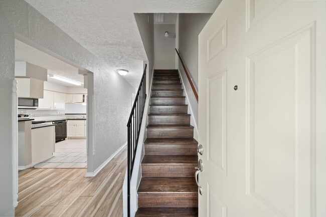 Photo - 13464 Castilian Dr Unit 2