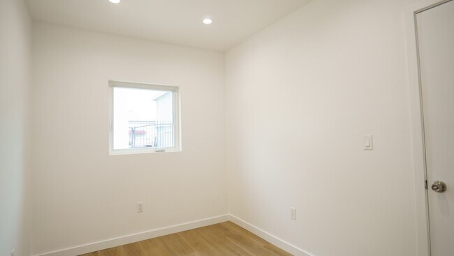 Photo - 3029 Pacific Ave Unit 3031 A