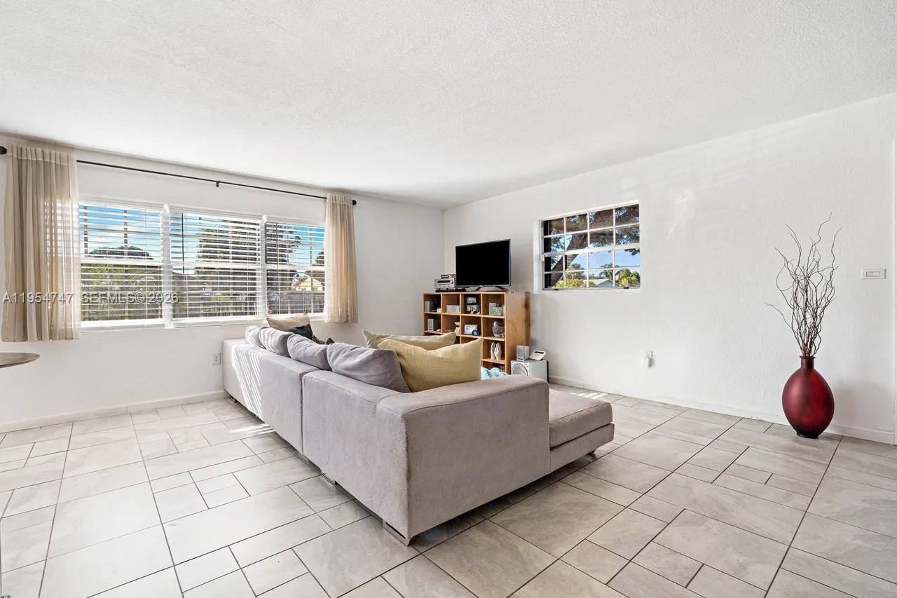 Photo - 20615 NW 28th Ave