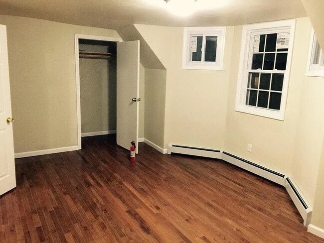 Photo - 279 Jelliff Ave Unit Floor 3