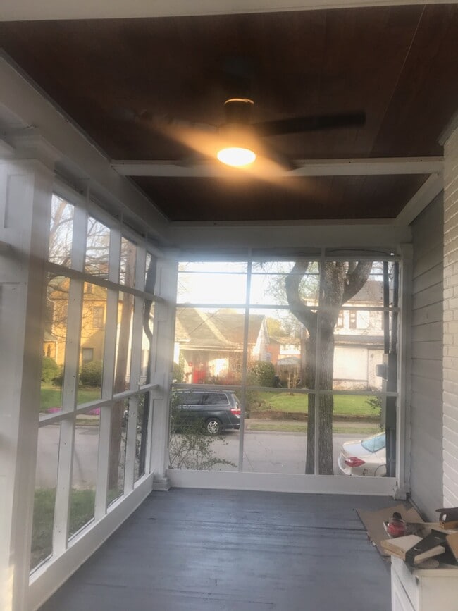 Photo - 940 Green St