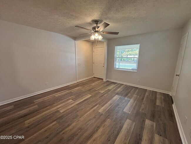 Photo - 3903 W 22nd St