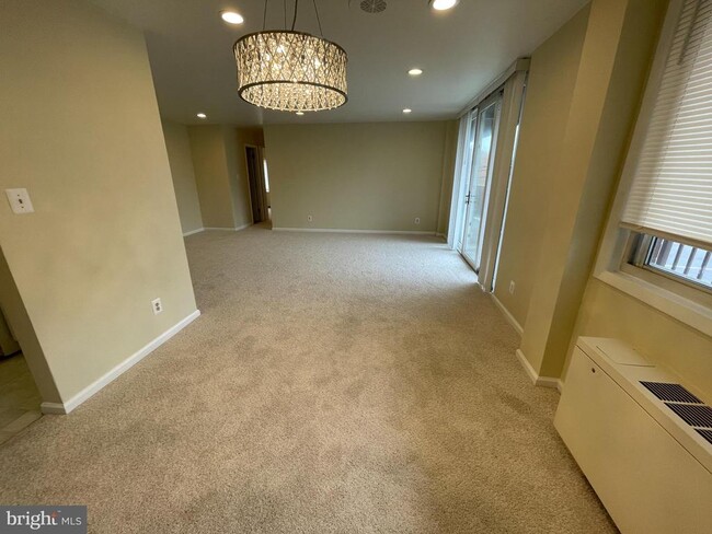 Photo - 4343 Cherry Hill Rd Unit 305