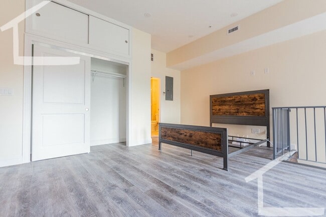 Photo - 1 bed 1 bath LOFT in Fenway..... don't miss out!! SEPT 1st