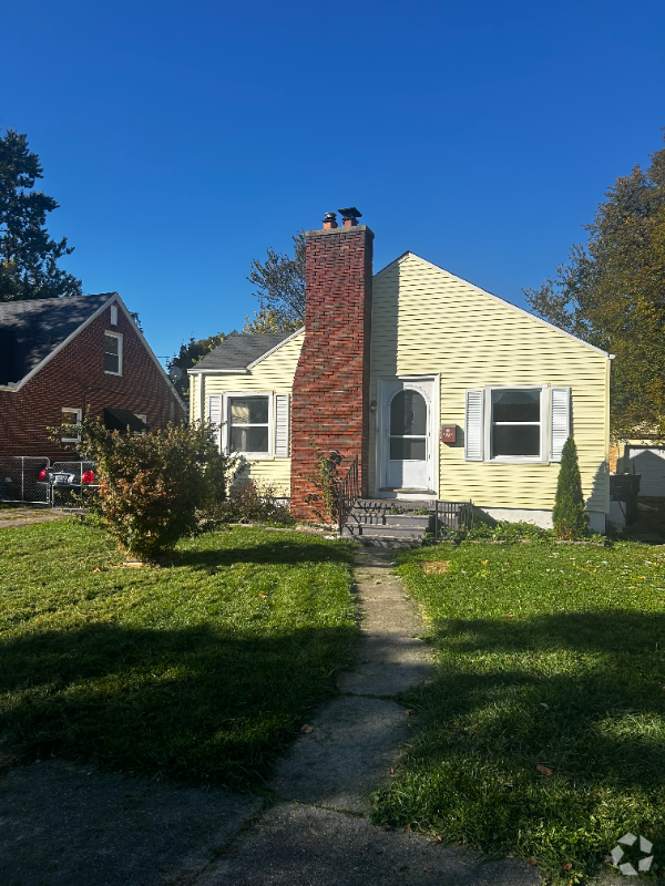 Building Photo - 226 S Vernon Ave Rental