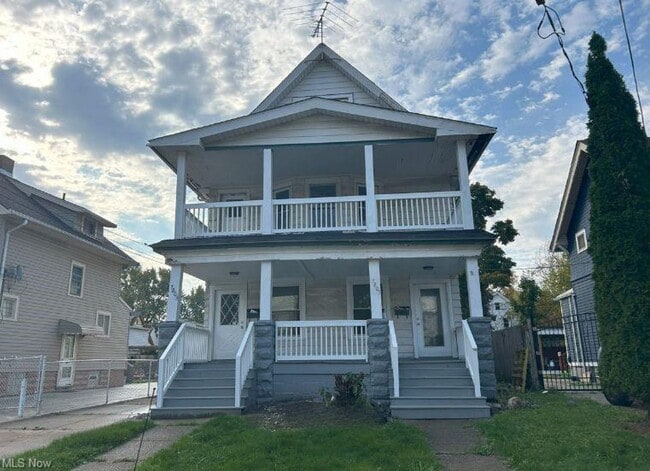 Building Photo - 7803 Dearborn Ave Unit #2