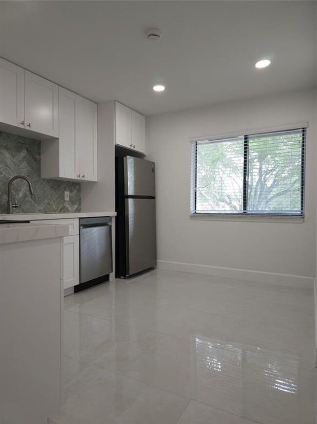 Photo - 9557 NW 2nd Pl