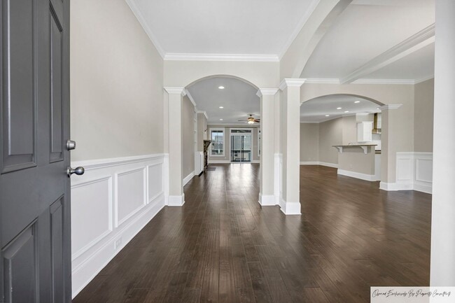 Photo - ONE STORY EXECUTIVE HOME READY FOR YOU IN REGATTA FOREST