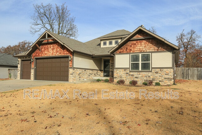 Photo - 1000 Peak St