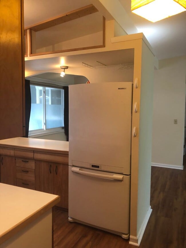 Photo - Tillicum 306 Unit Tillicum 306