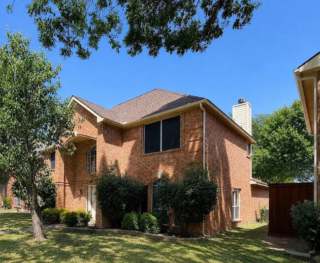 709 Ridgemont Dr