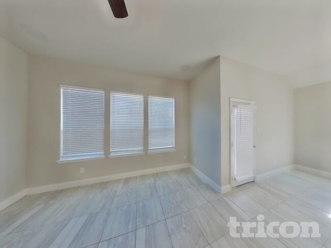 Photo - 1340 Beach Dr