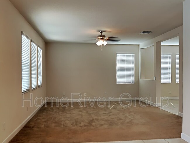 Photo - 10459 Flagstaff Falls Ave Casa