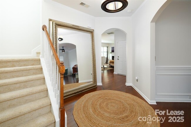 Photo - 10745 Sapphire Trail