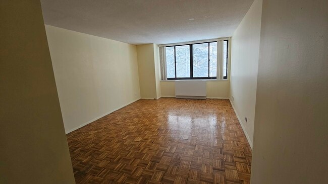 Photo - 13835 Elder Ave Unit 3B
