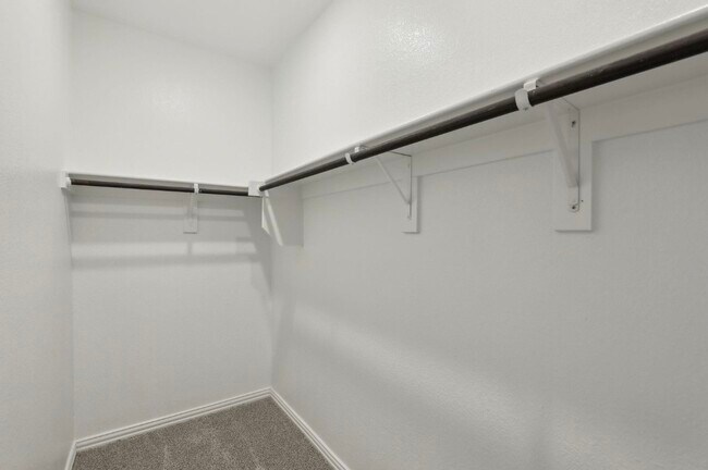 Photo - 519 Willet Dr