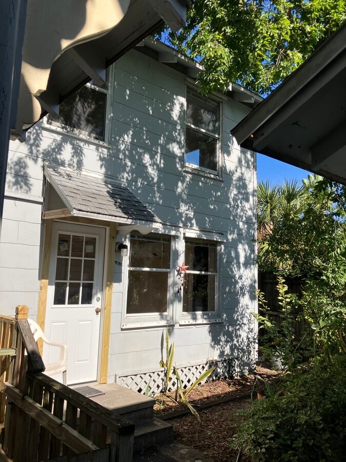 Photo - 203 Goodall Ave Apartment Unit 203 Goodall Ave