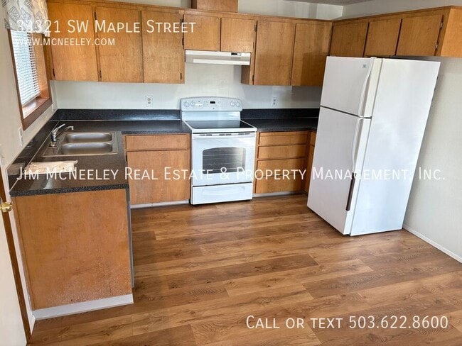 Photo - 33321 SW Maple St