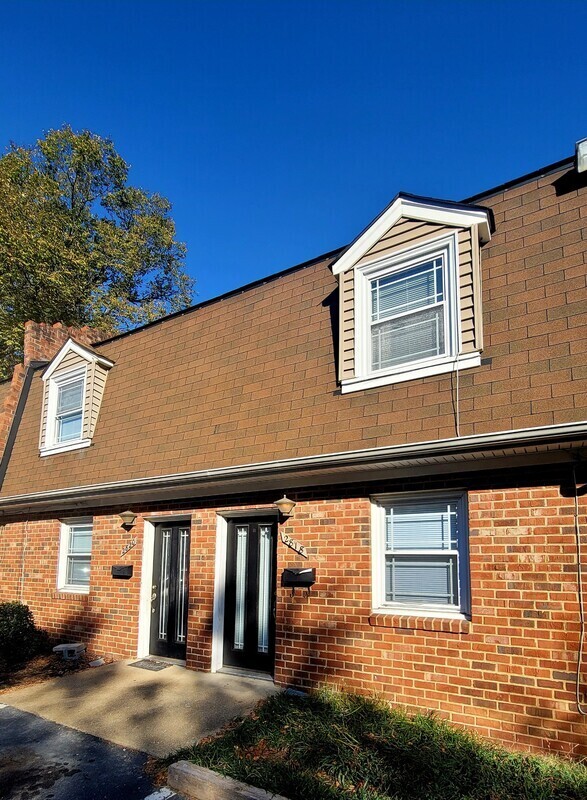 Photo - 2742 Goolsby Ave