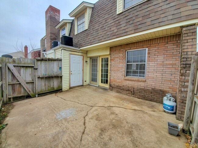 Photo - Cute 3 bedroom Townhome in Shawnee!