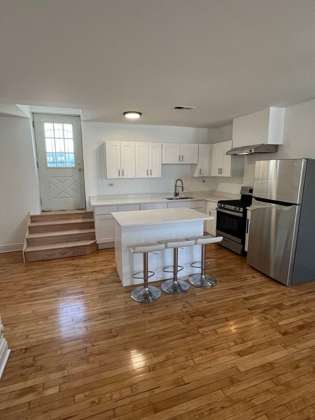 Photo - 8016 S Halsted St Unidad 2N