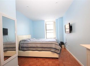 BEDROOM - 1 Greene St Unidad 105