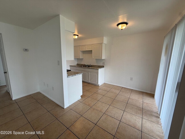 Photo - 180 Minna Ln Unidad 417