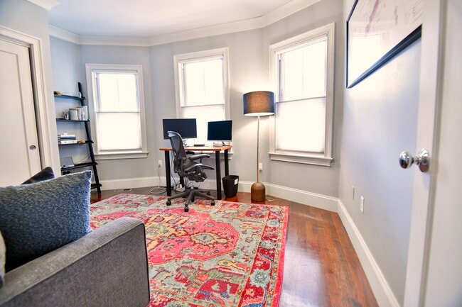 Photo - 71 Sawyer Ave Unit 1