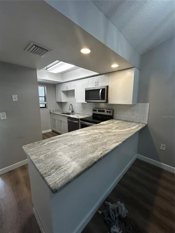 Photo - 4089 Lake Forest Dr