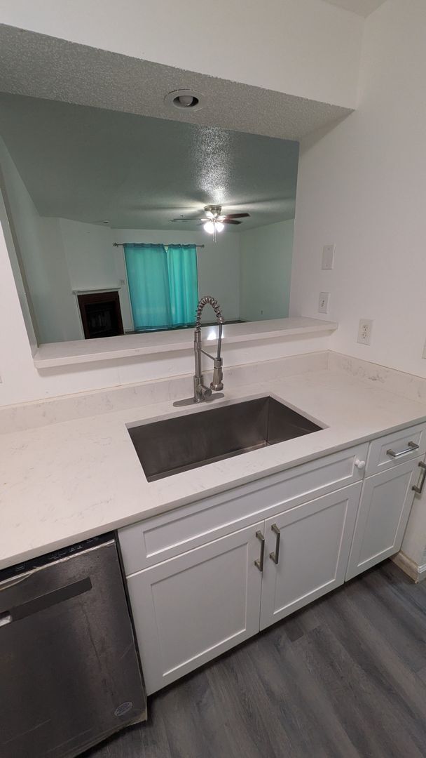 Photo - 417 Ridge Creek Dr