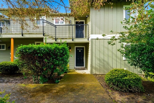 Photo - 1922 NW 143rd Ave