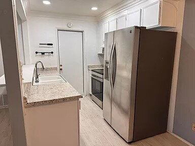 Photo - Cozy 2 bedroom 1 bathroom home.