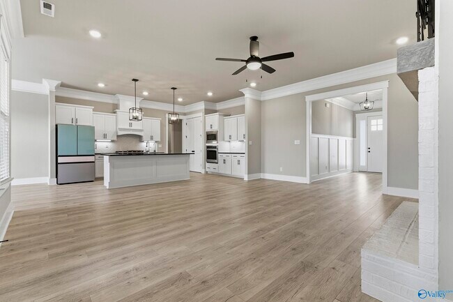 Photo - 109 Peach Farm Cir