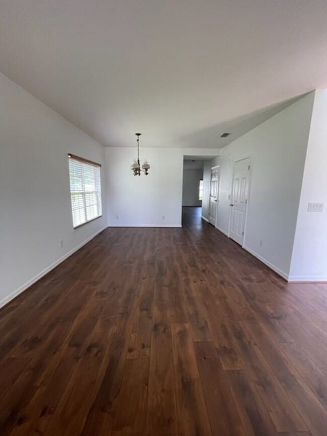 Photo - Cozy and spacious Single-family  home in Rockvale!!