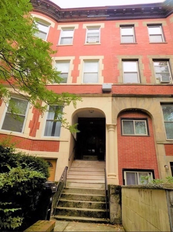 Building Photo - 19 University Rd Unit 3 Rental