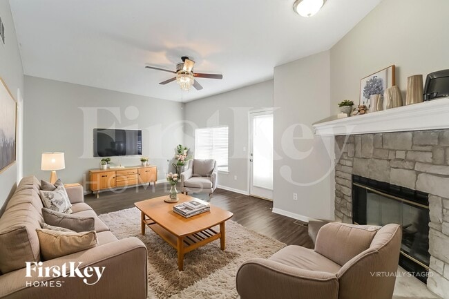 Photo - 1611 Cooper Dr